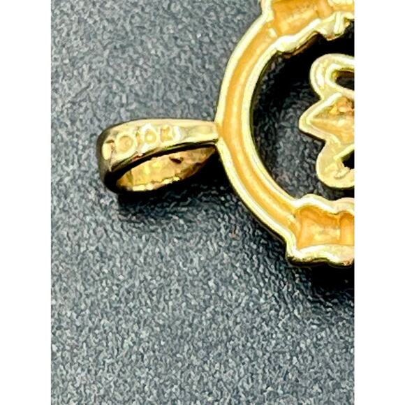 P Signed 10K Yellow Gold Faceted Blue Topaz Heart Irish Claddagh March Pendant - Picture 7 of 8